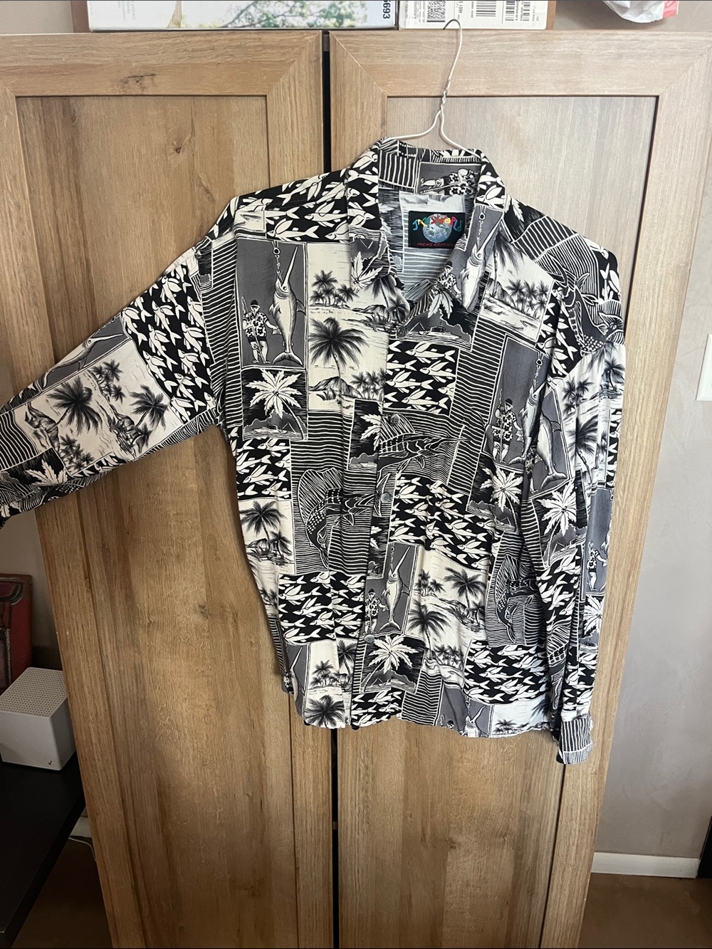 Jams World Black and White Tropical Print Button-Down Shirt